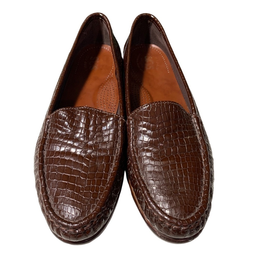 SAS Simplify Womens Brown Moc Croc Patent Leather Comfort Loafers Shoes Size 10N